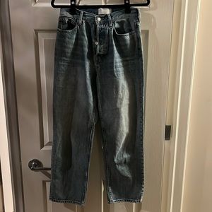 Everlane “The Rigid Way High” jeans in organic cotton. EUC Size 26 regular